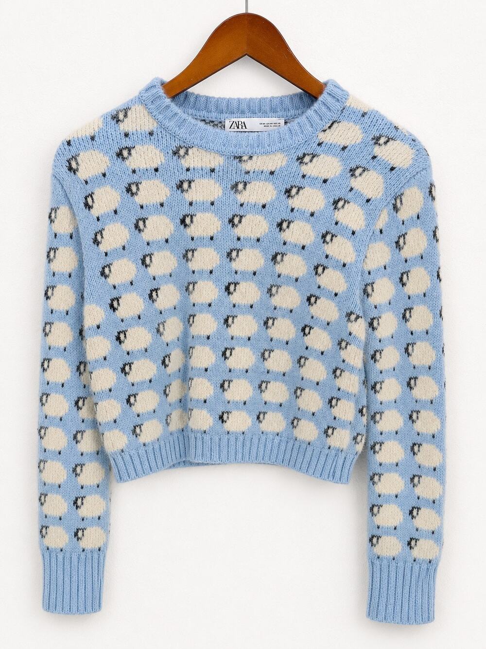 Zara Blue Sheep Print Cropped Knit Sweater Long Sleeve Size Medium